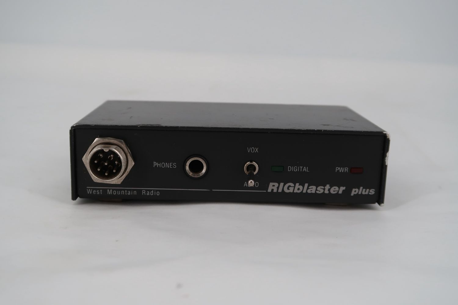 U18626 Used West Mountain Radio RIGblaster Plus Control Interface