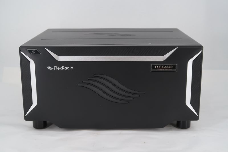 U18660 Used FLEX-6600 SDR HF/50 MHz Transceiver