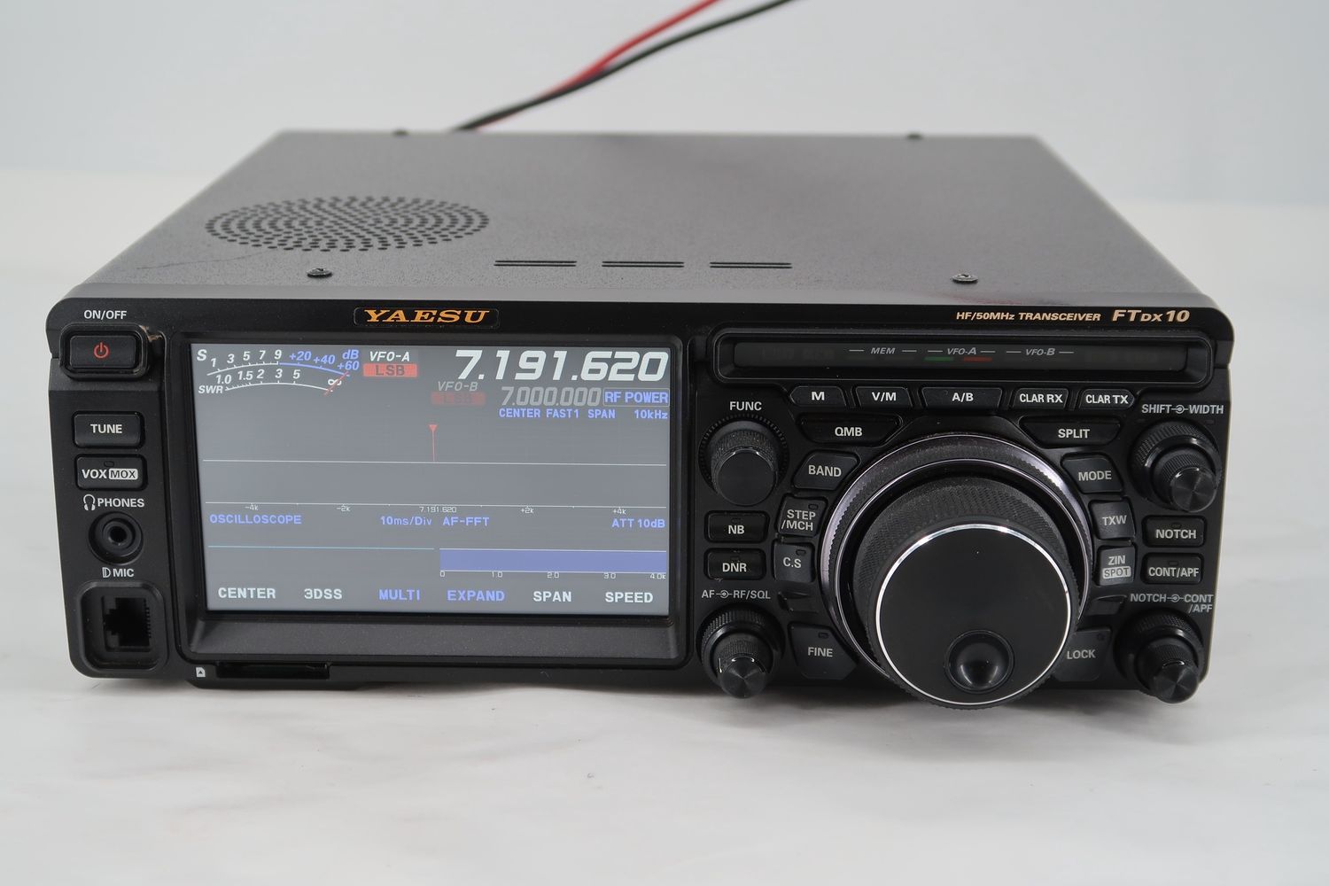 U18665 Used Yaesu FTDX-10 HF/50 MHz Transceiver