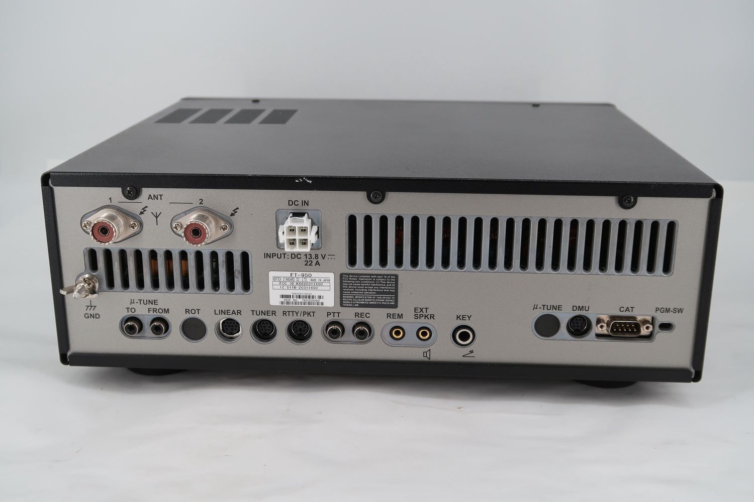 U18666 Used Yaesu FT-950 HF/50MHz Transceiver