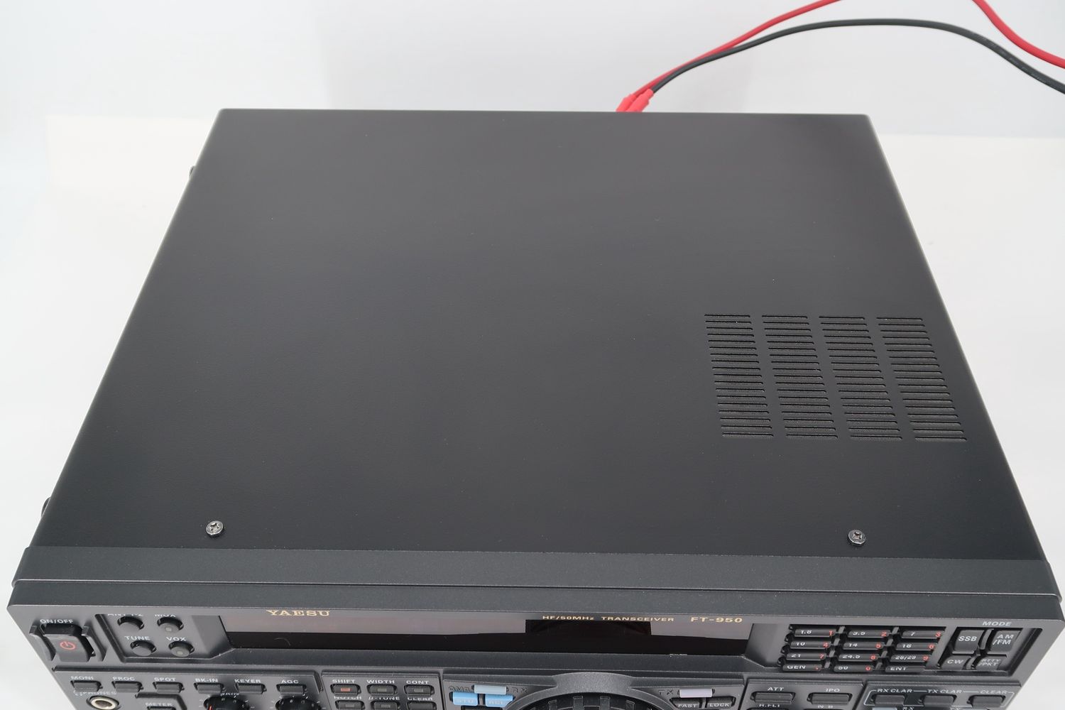 U18666 Used Yaesu FT-950 HF/50MHz Transceiver