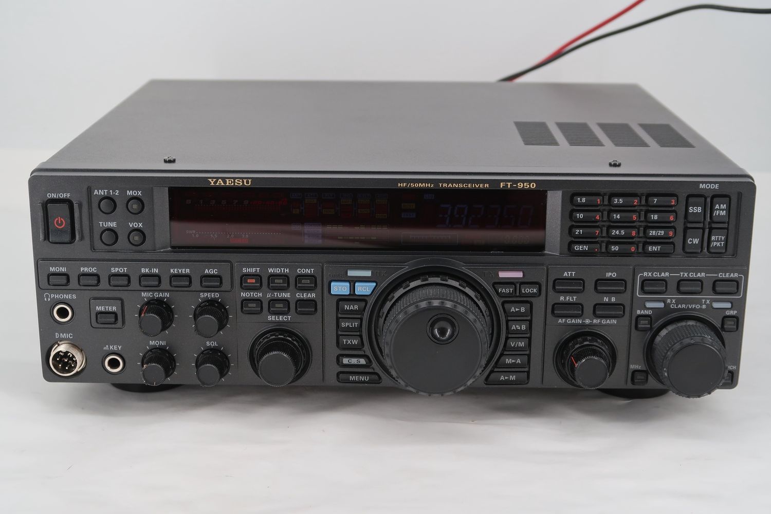 U18666 Used Yaesu FT-950 HF/50MHz Transceiver
