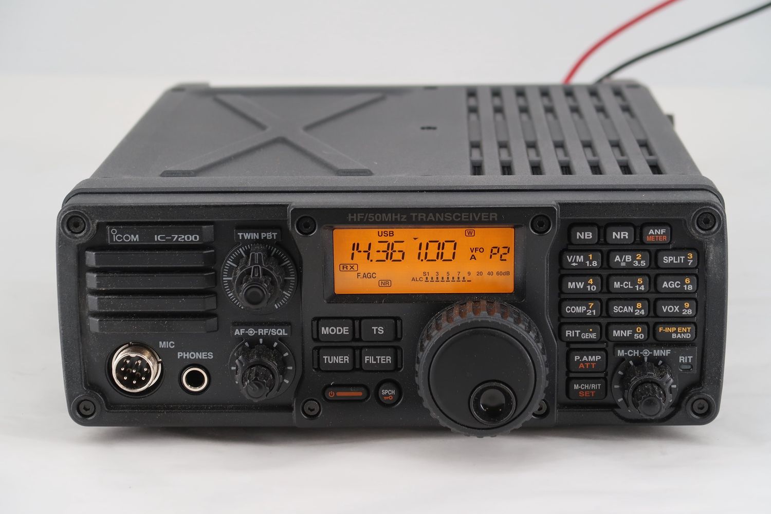 U18695 Used Icom IC-7200 HF/50MHz Transceiver