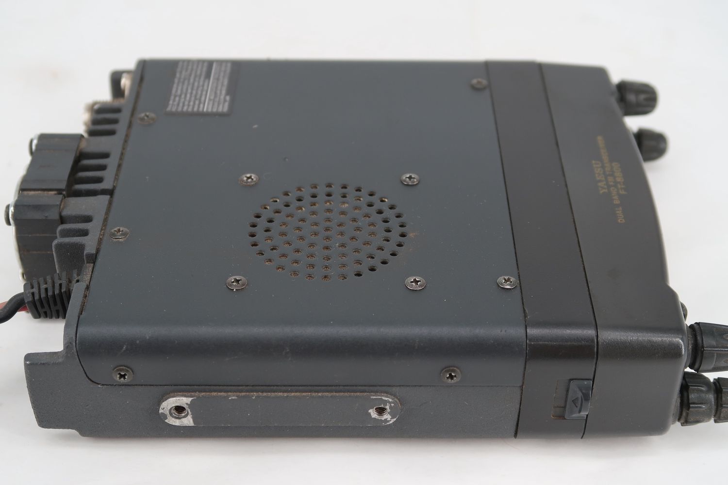 U18735 Used Yaesu FT-8800 Dual Band FM Mobile Transceiver