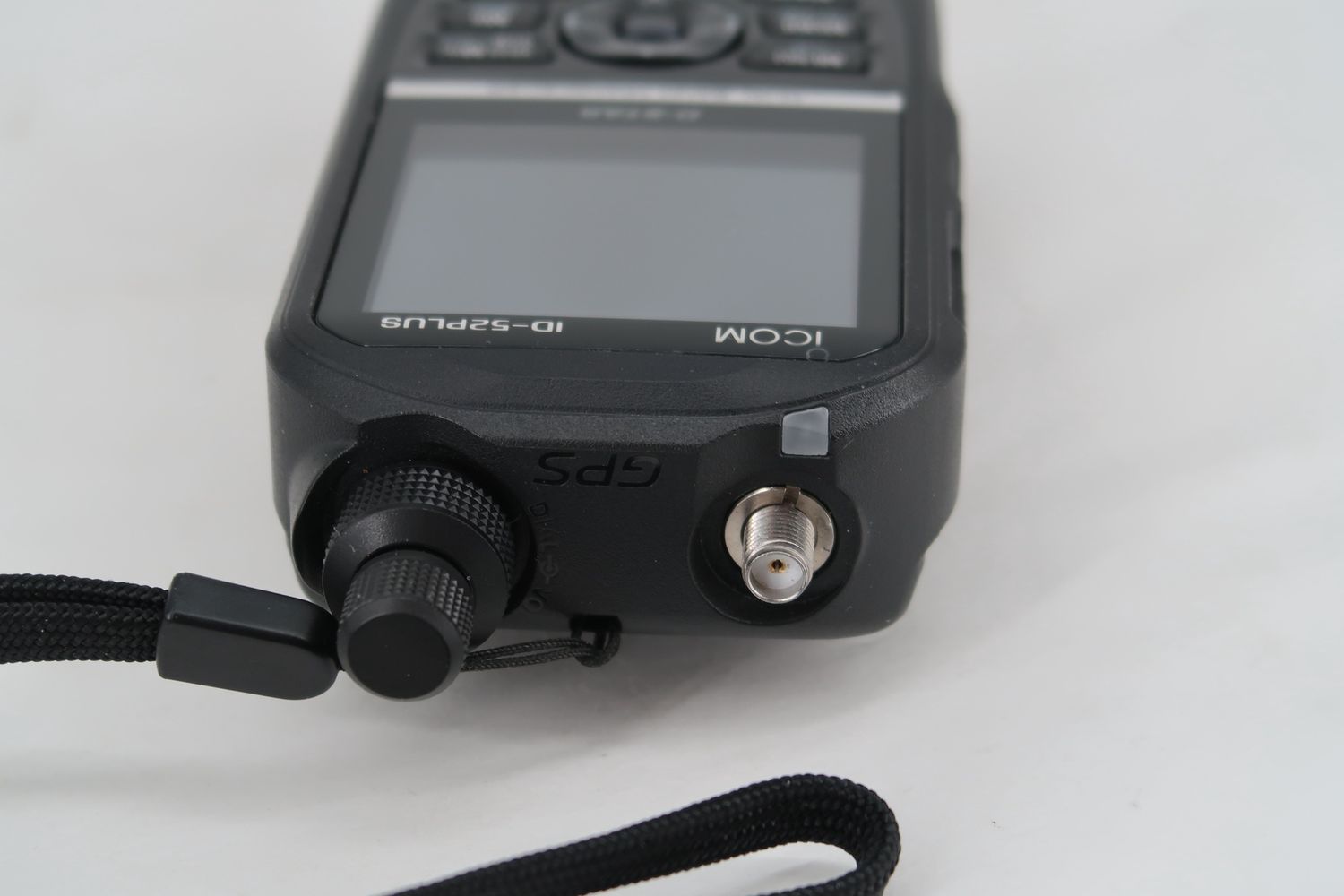 U18749 Used Icom ID-52A Plus VHF/UHF Handheld Transceiver