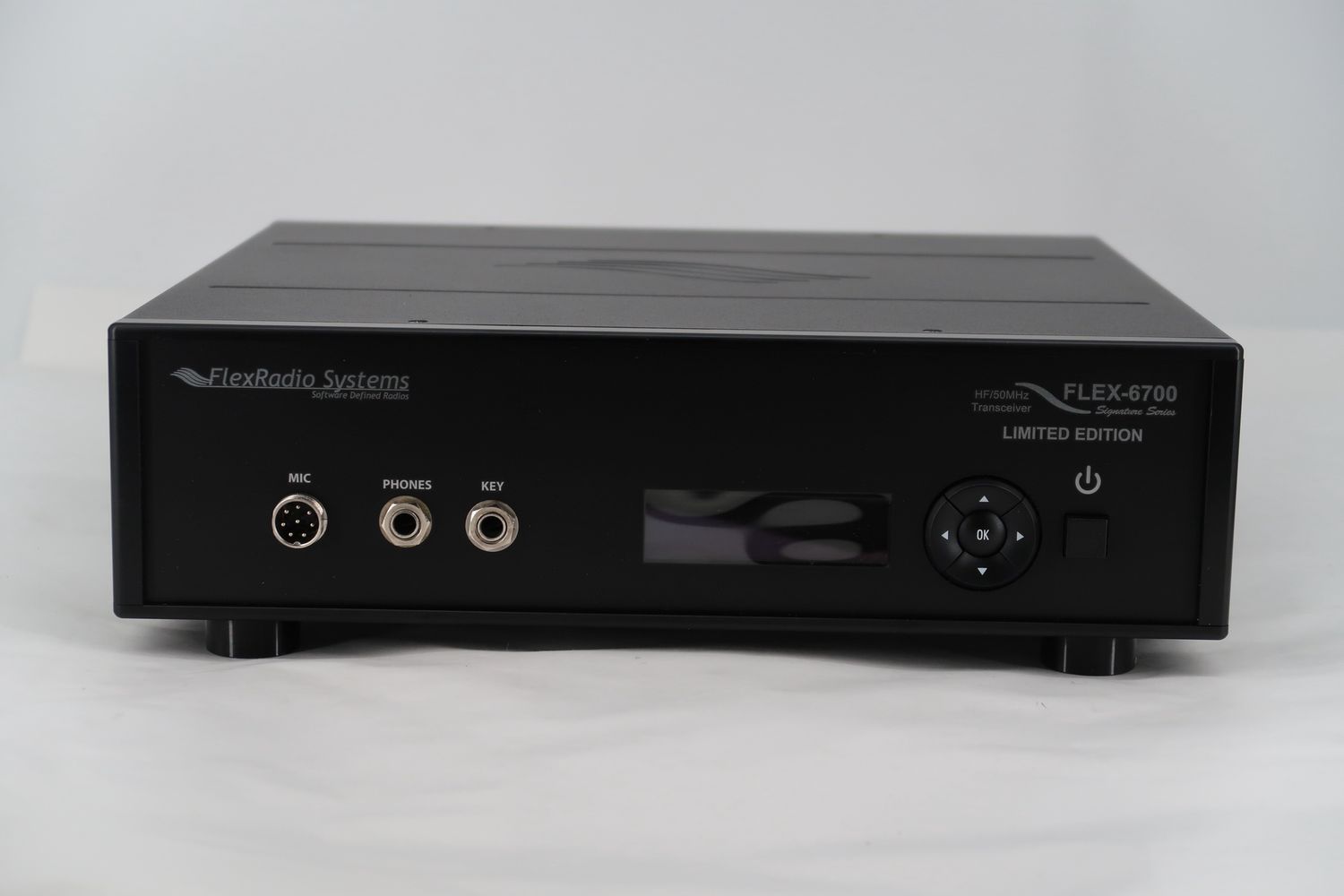 U18824 Used FlexRadio Flex-6700 HF/50MHz Signature Limited Edition Transceiver