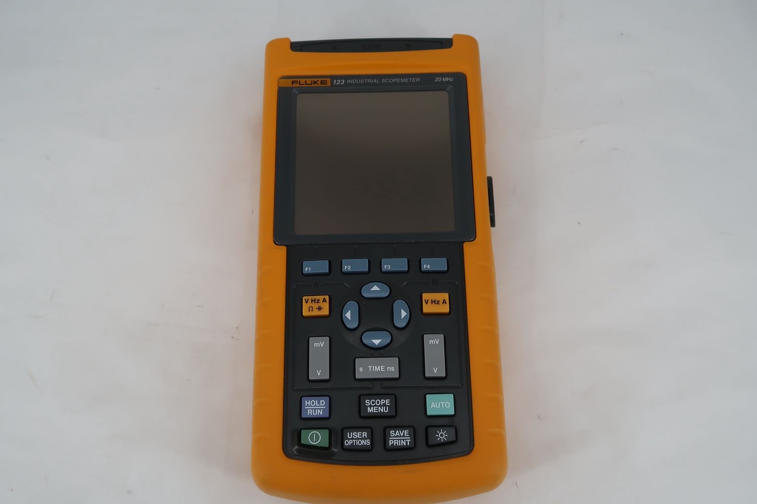 U18817 Used Fluke 123 Industrial Scopemeter in Protective Case
