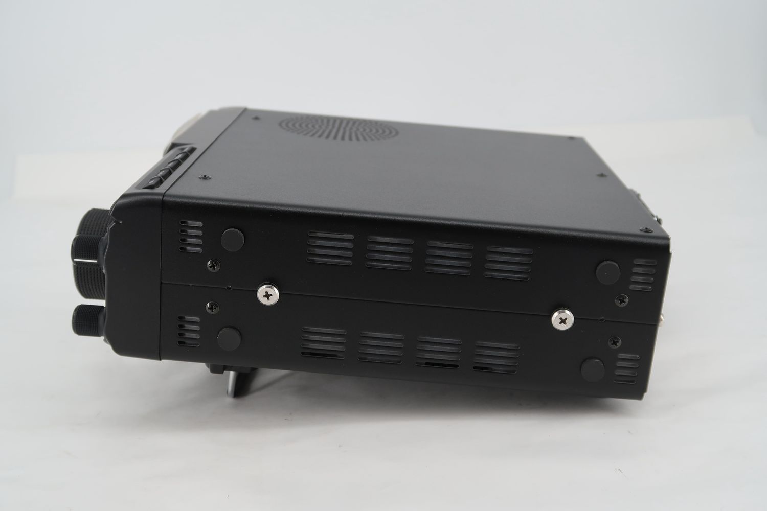 U18839 Used Yaesu FT-710 AESS HF/50 MHz Transceiver w/ SP-40