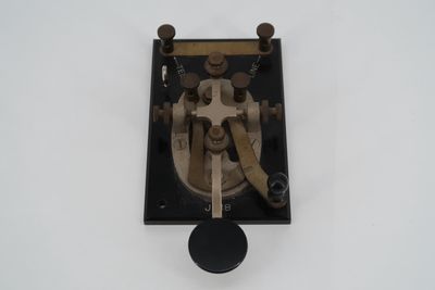 U18878 Used Lionel J-38 Vintage WWII Military Straight Key