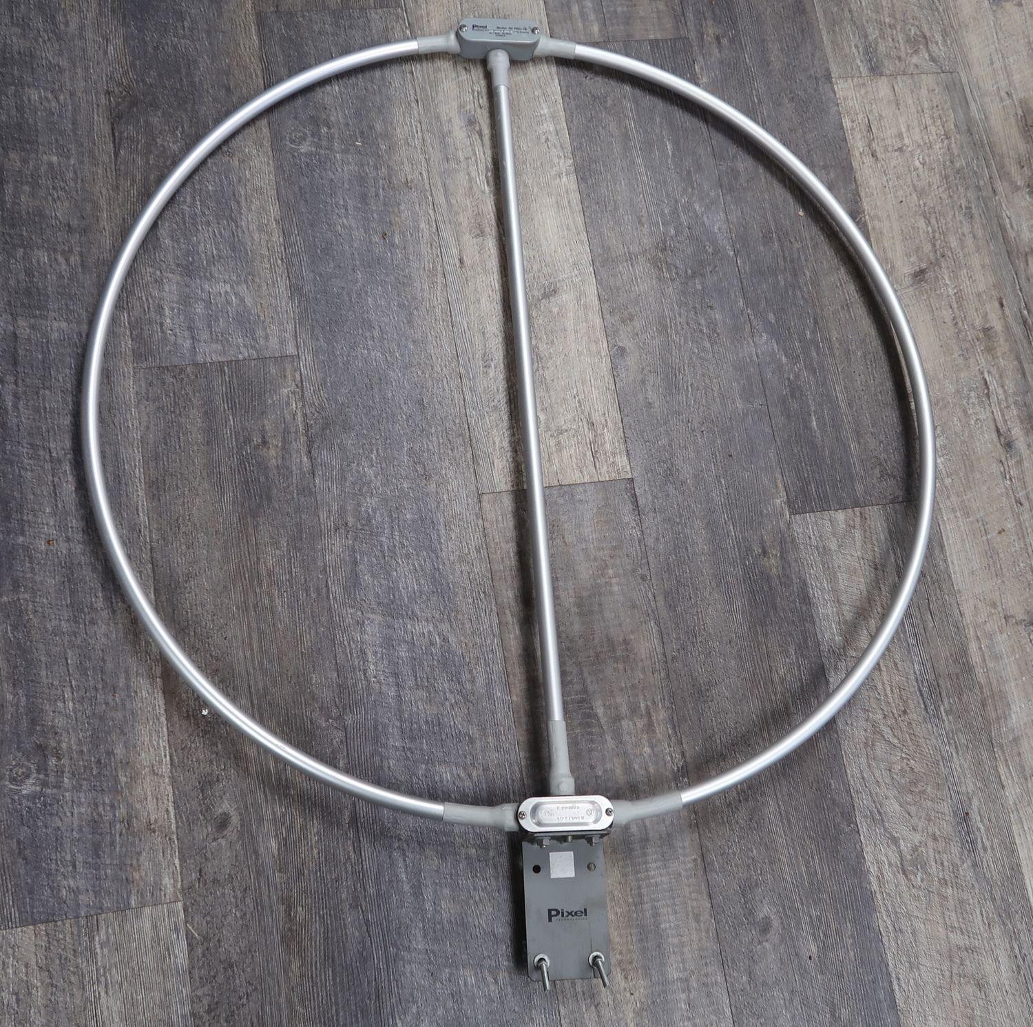 U18916 Used Pixel Technologies Model RF-PRO-1B Broadband Shielded Magnetic Loop Antenna