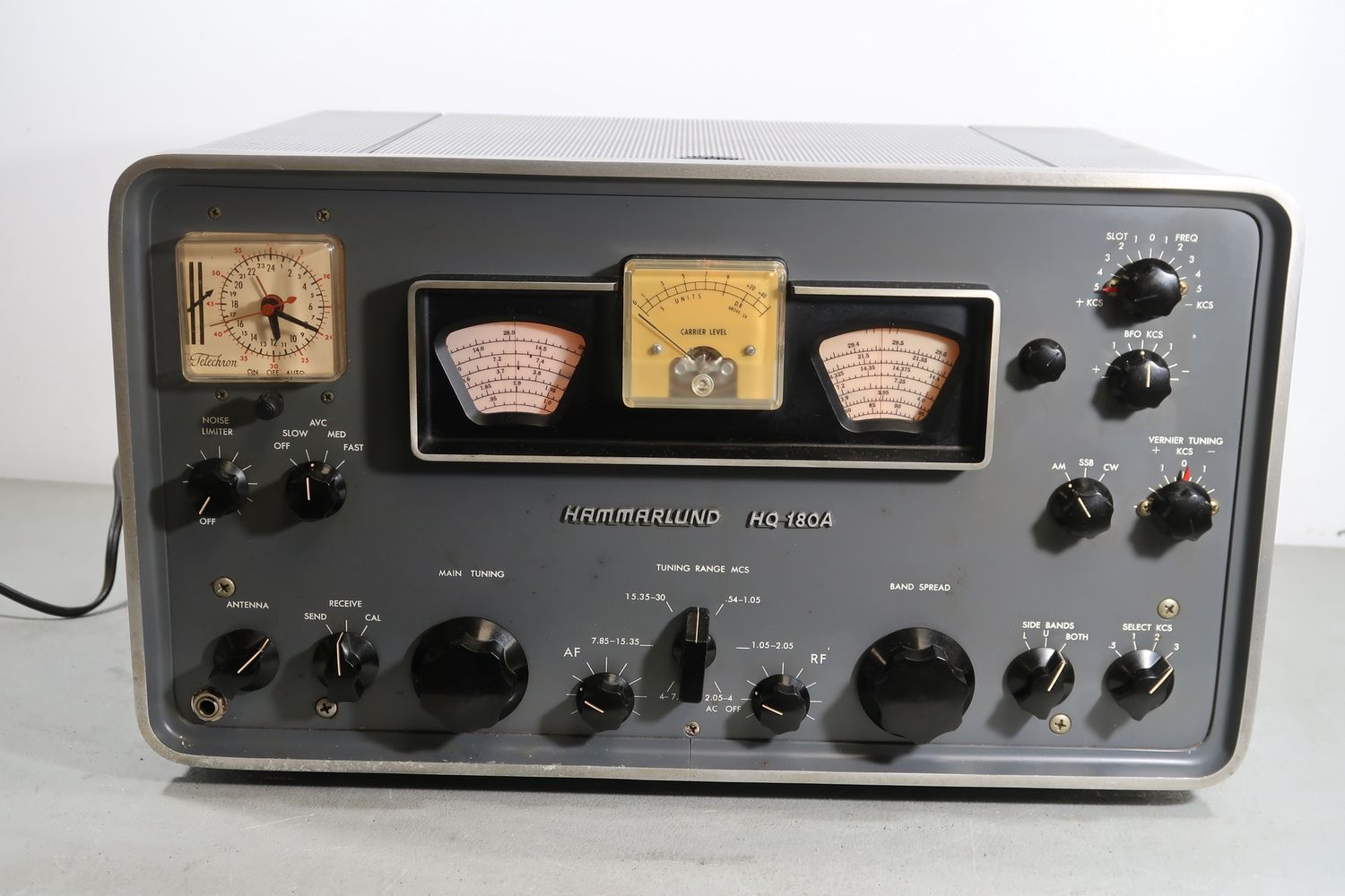 U18921 Used Hammarlund HQ-180A Vintage Communications Receiver