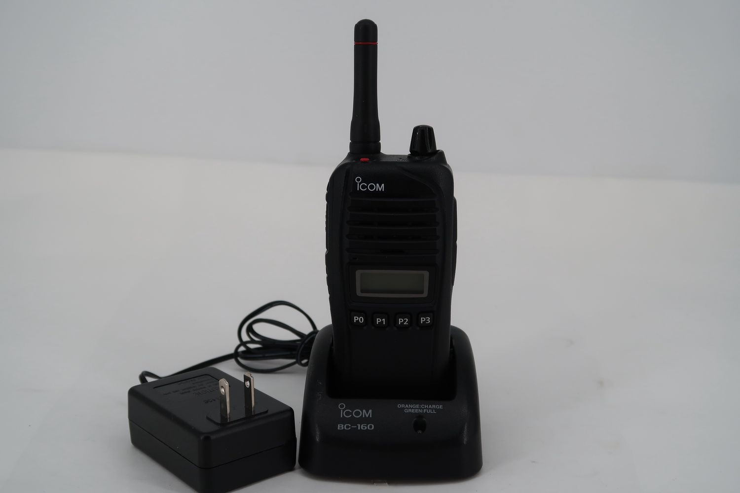 U18957 Used Icom IC-F4230DS UHF IDAS Multi-Site Trunking Handheld Transceiver