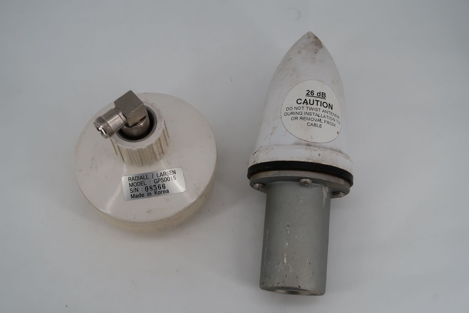 U18980 Used Radial/Larsen GPS0015 GPS Antenna &amp; 26 dB Timing Antenna Unit