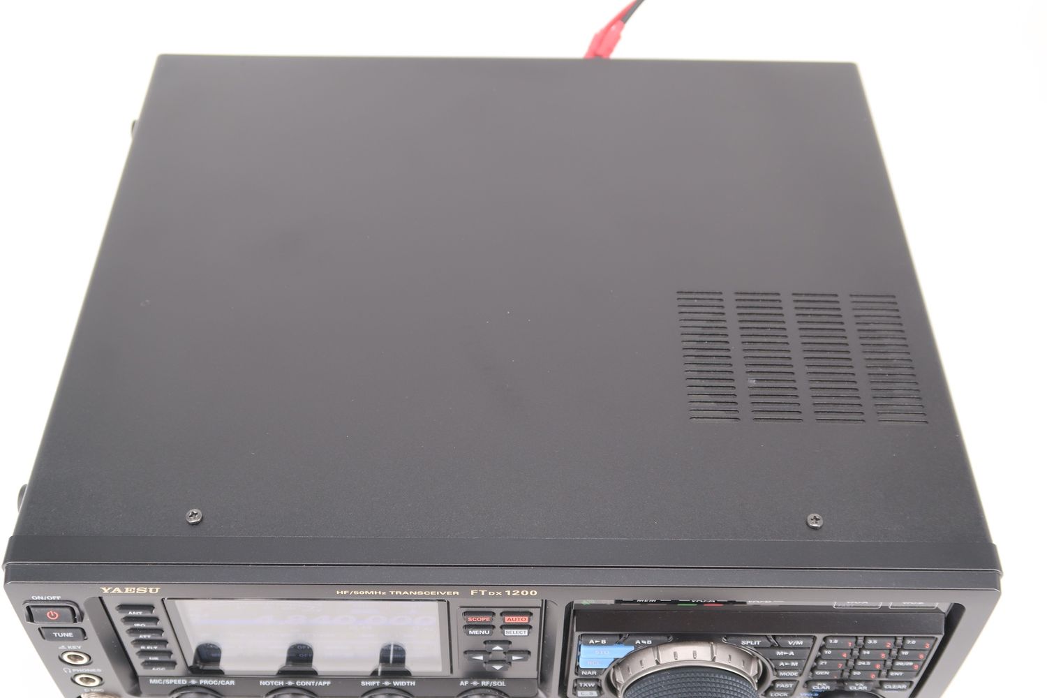 U18997 Used Yaesu FTDX1200 HF⁄6 Meter Transceiver with FFT-1 U18997 Used Yaesu FTDX1200 HF⁄6 Meter Transceiver with FFT-1
