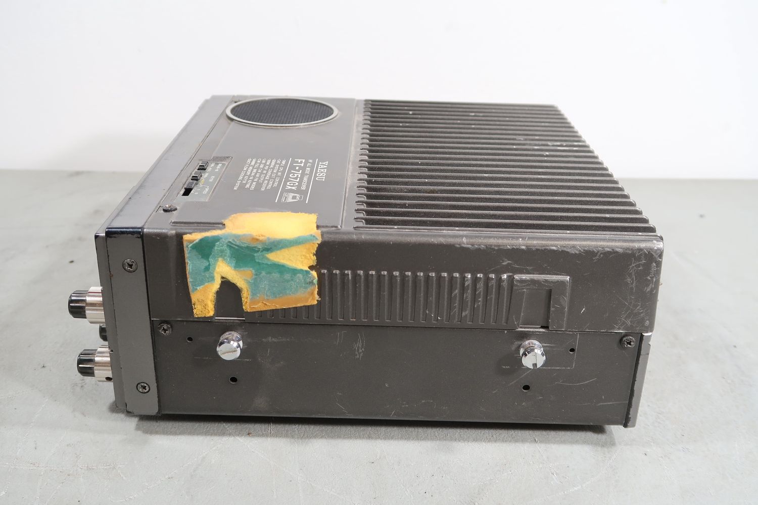 U19009 AS IS Untested Yaesu FT-757GX HF All-Mode Transceiver