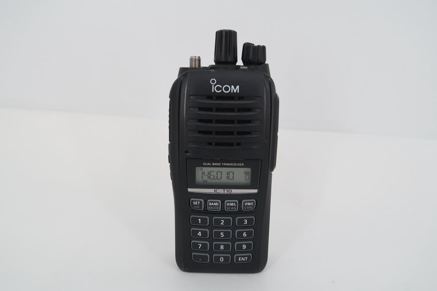 U19025 Used Icom IC-T10 Dual Band VHF/UHF Handheld Transceiver