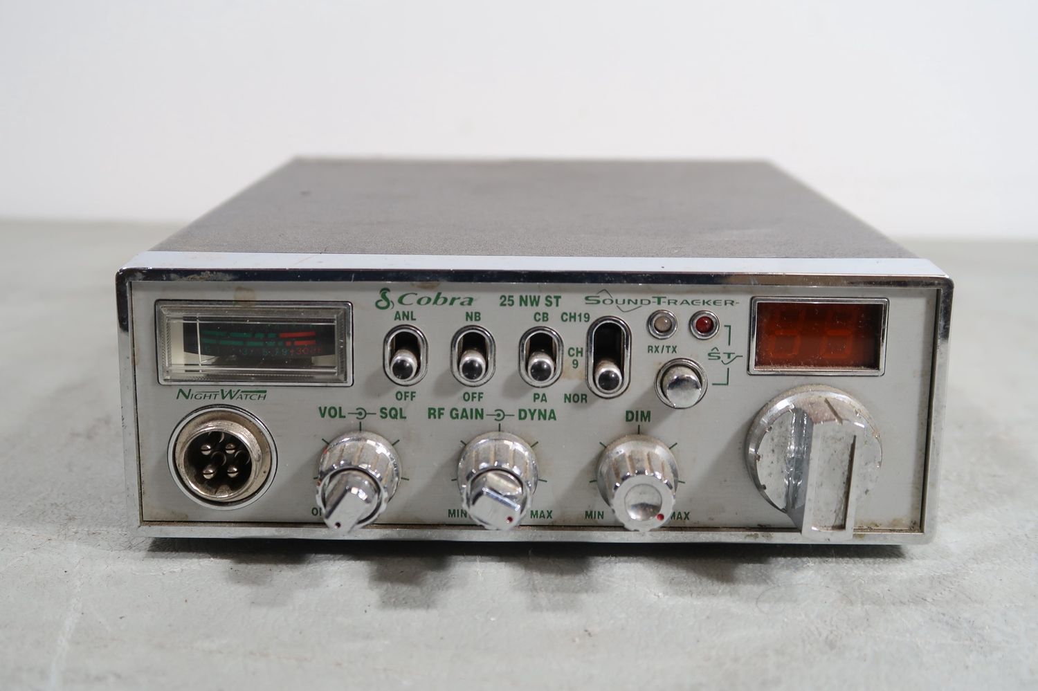 U19074 AS IS Untested Cobra 25 NW ST Nightwatch 40Ch. CB Radio