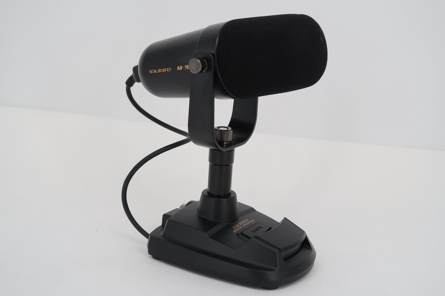 U19099 Used Yaesu M-90D Desktop Microphone