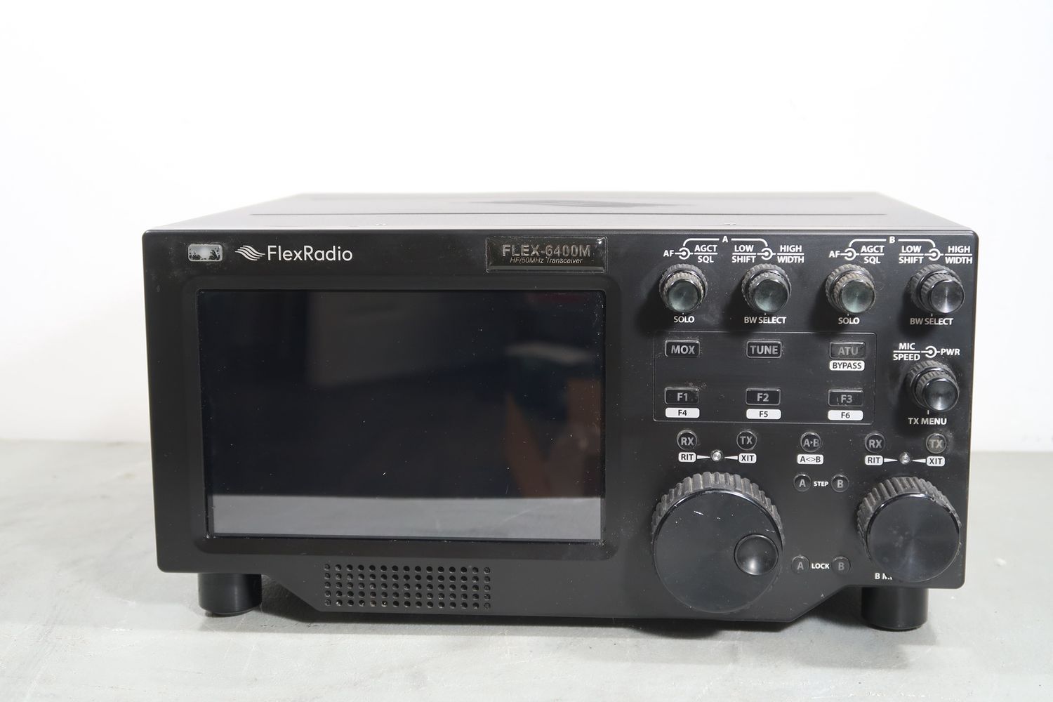 U19138 Used FLEX-6400M SDR HF/50 MHz Transceiver w/ ATU &amp; High Stability OCXO