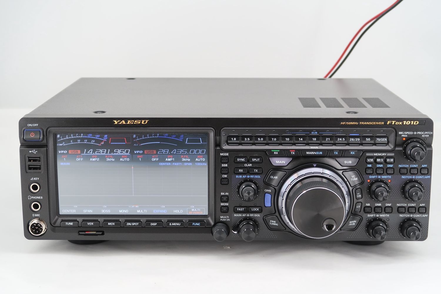 U19148 Used Yaesu FTDX101D HF/50MHz Transceiver w/ SCU-LAN10 Network System