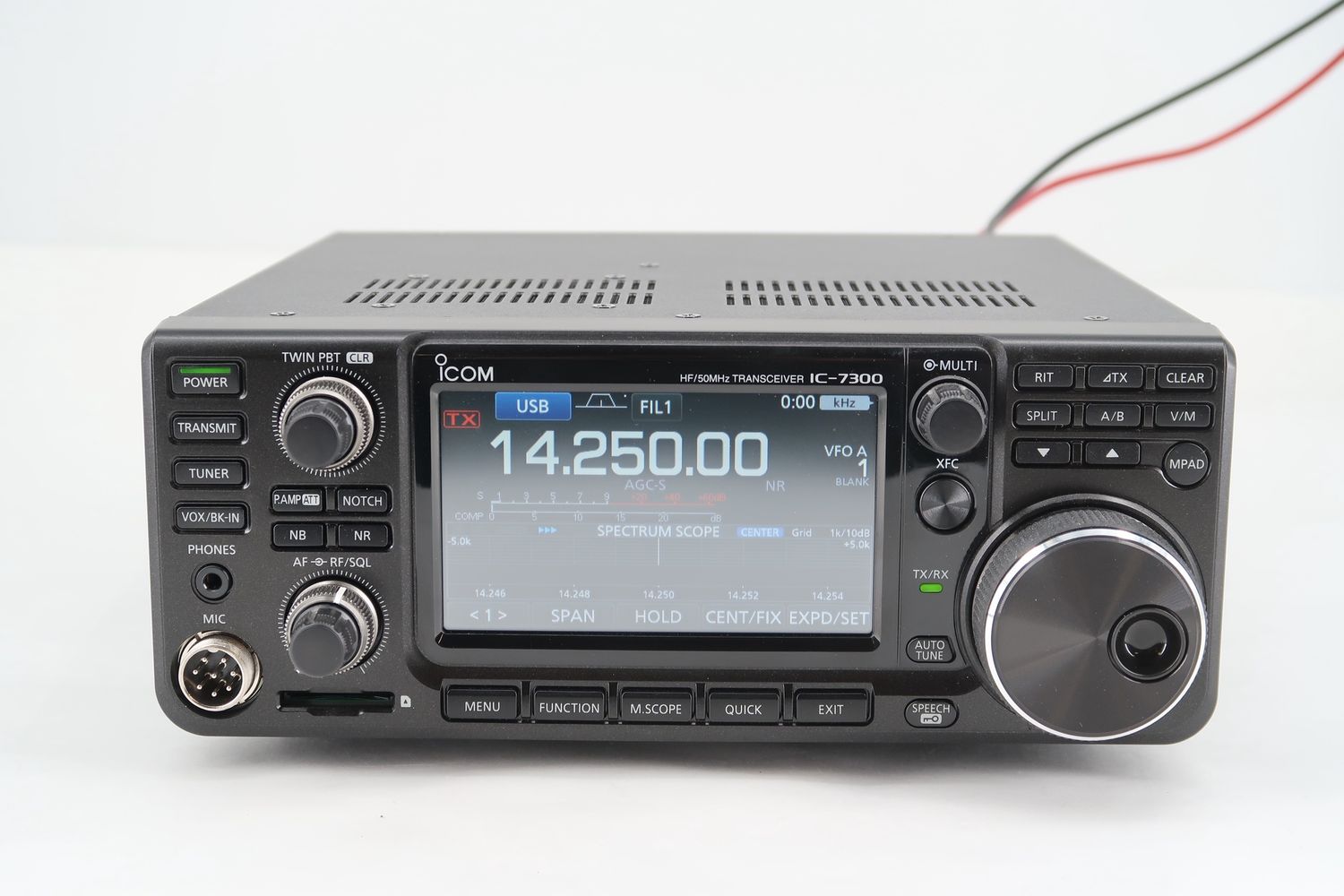 U19185 Used ICOM IC-7300 HF/50MHz Transceiver w/ Panadapter Board