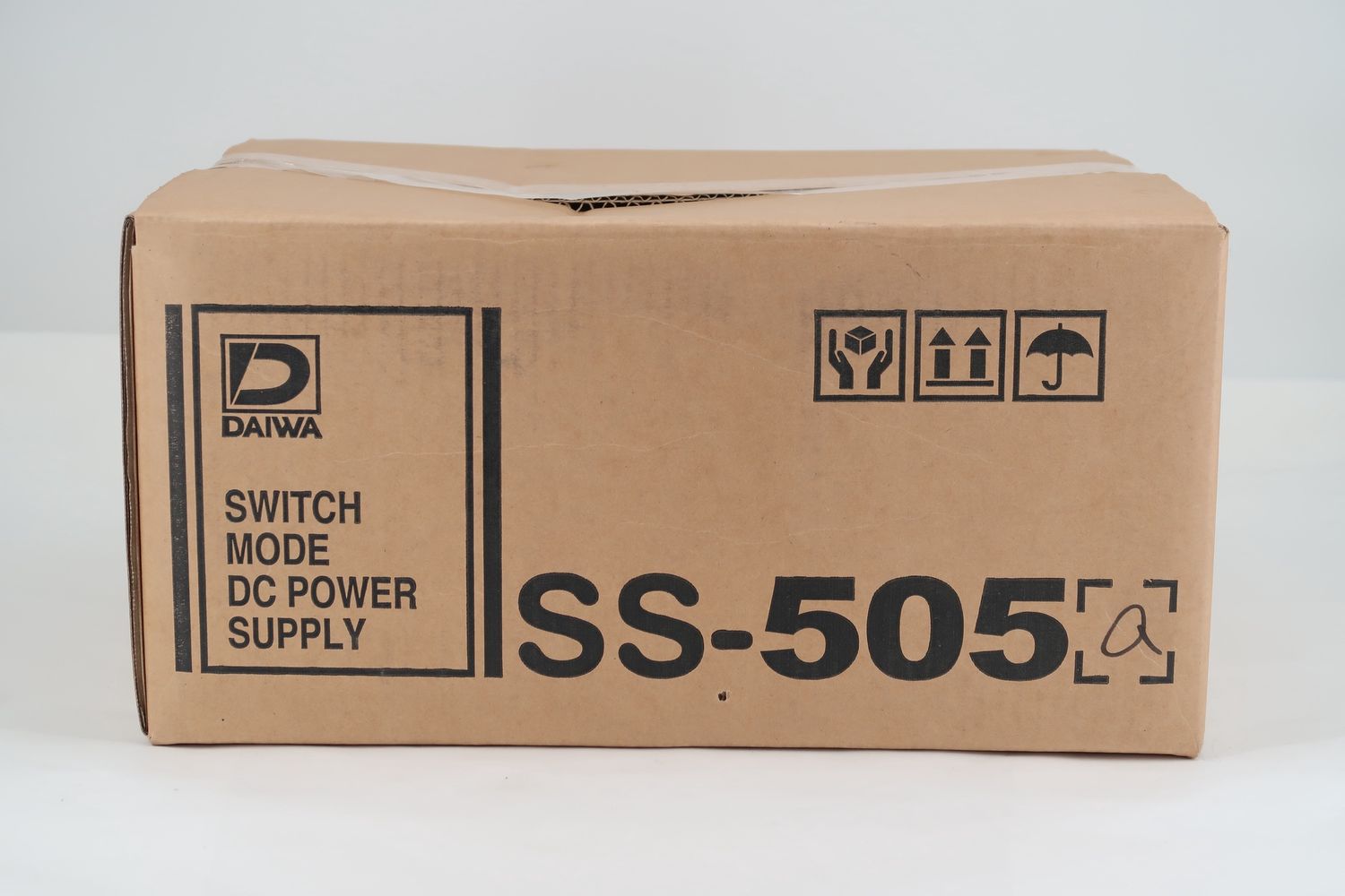 U19192 Never Used Daiwa SS-505A Switching DC Power Supply