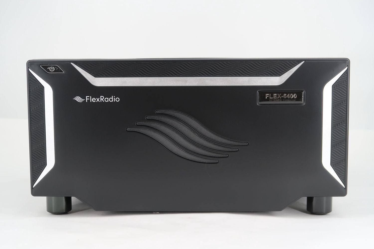 U19196 Used FlexRadio FLEX-6400 SDR HF/50 MHz Transceiver w/ ATU