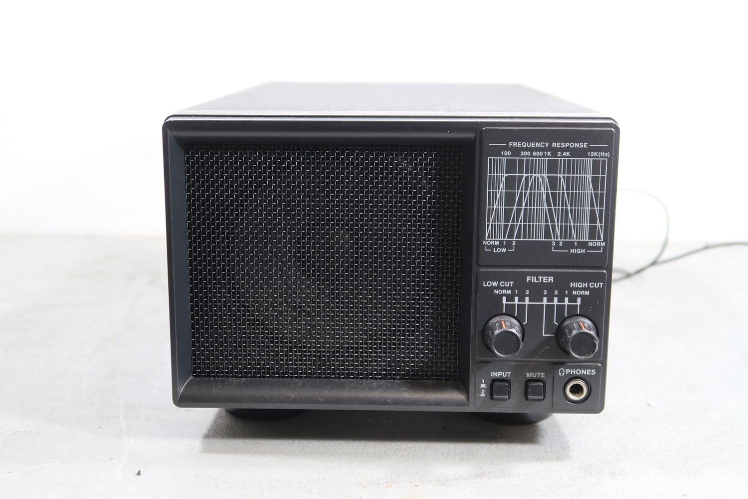 U19233 Used Yaesu SP-2000 External Desktop Speaker
