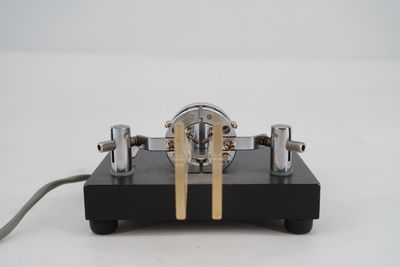 U19262 Used Bencher BY-1 Iambic Paddle Key