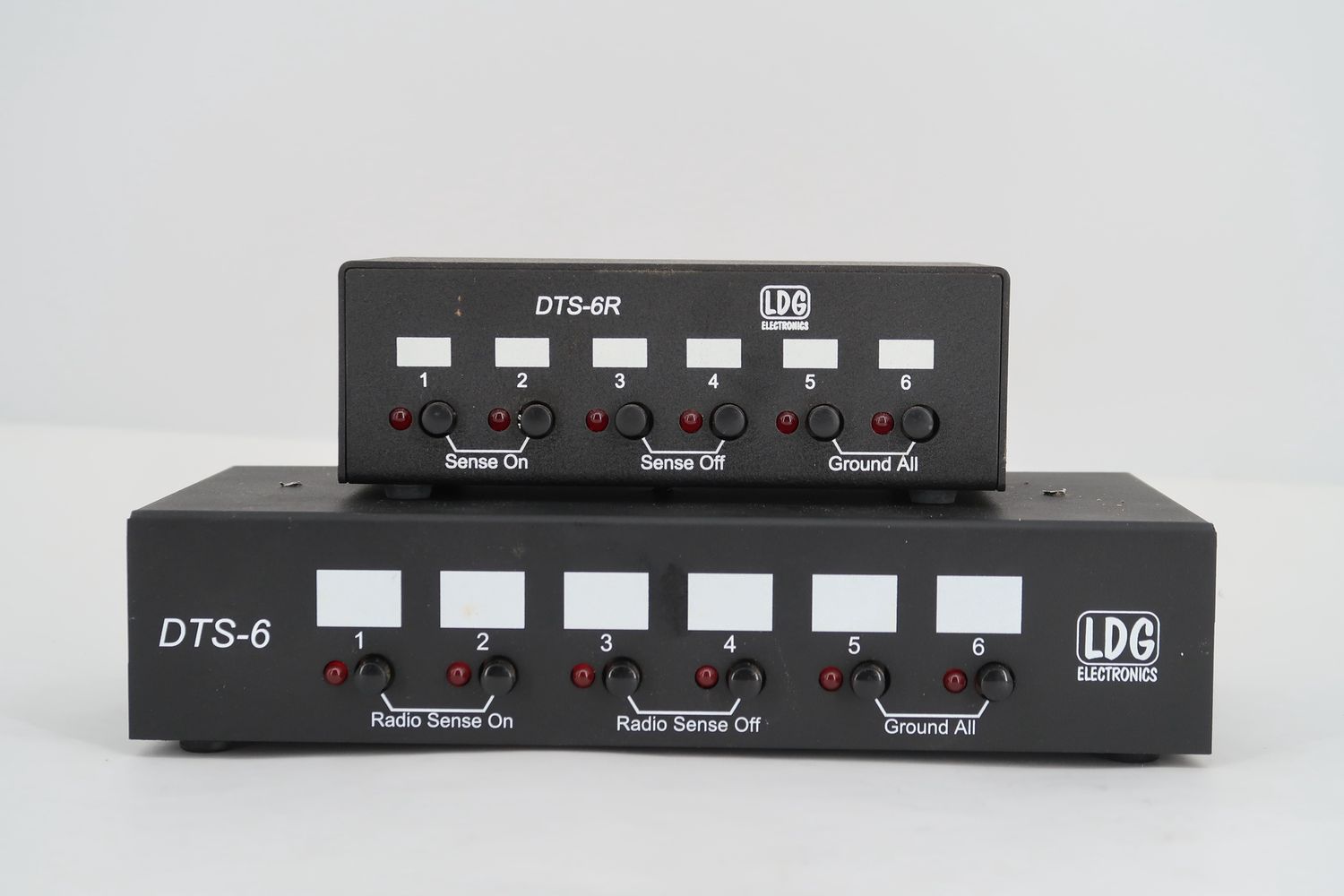 U19290 Used LDG DTS-6 Antenna Switch 6-Port w/ Remote Controller  &amp; Power Splitters