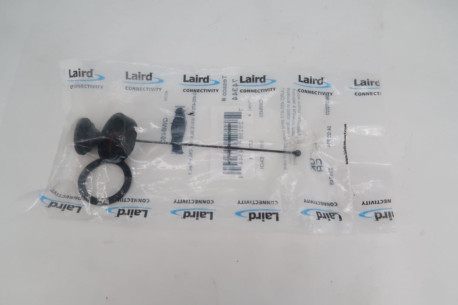 U19306 Never Used Laird QWB450 Quarter Wave 450-470MHz NMO Mount Antenna
