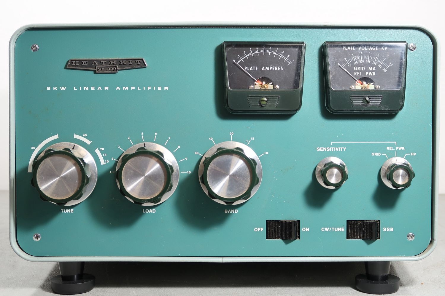 U19320 Used Heathkit SB-220 Vintage 2KW Linear Amplifier With Buffer relay