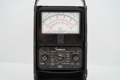 U19337 Used Simpson 260 Series 5 Volt-Ohm-Milliammeter in Carrying Case