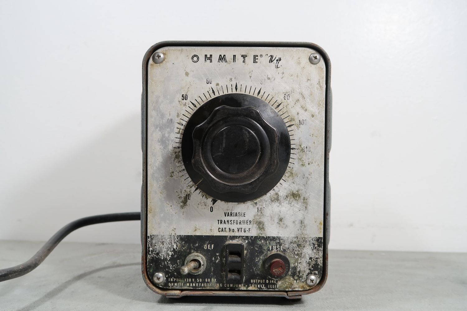 U19406 Used Ohmite VT6-F Variable Transformer
