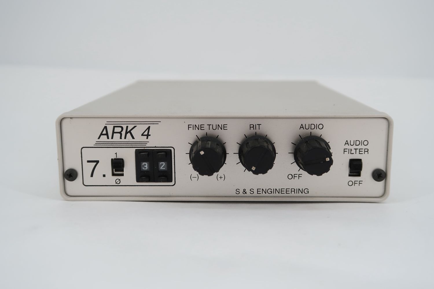 U19436 Used S&amp;S Engineering ARK 4 Compact QRP Transceiver