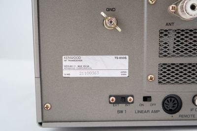 U19489 Kenwood TS-850S HF Transceiver w/ LOTS of Filters