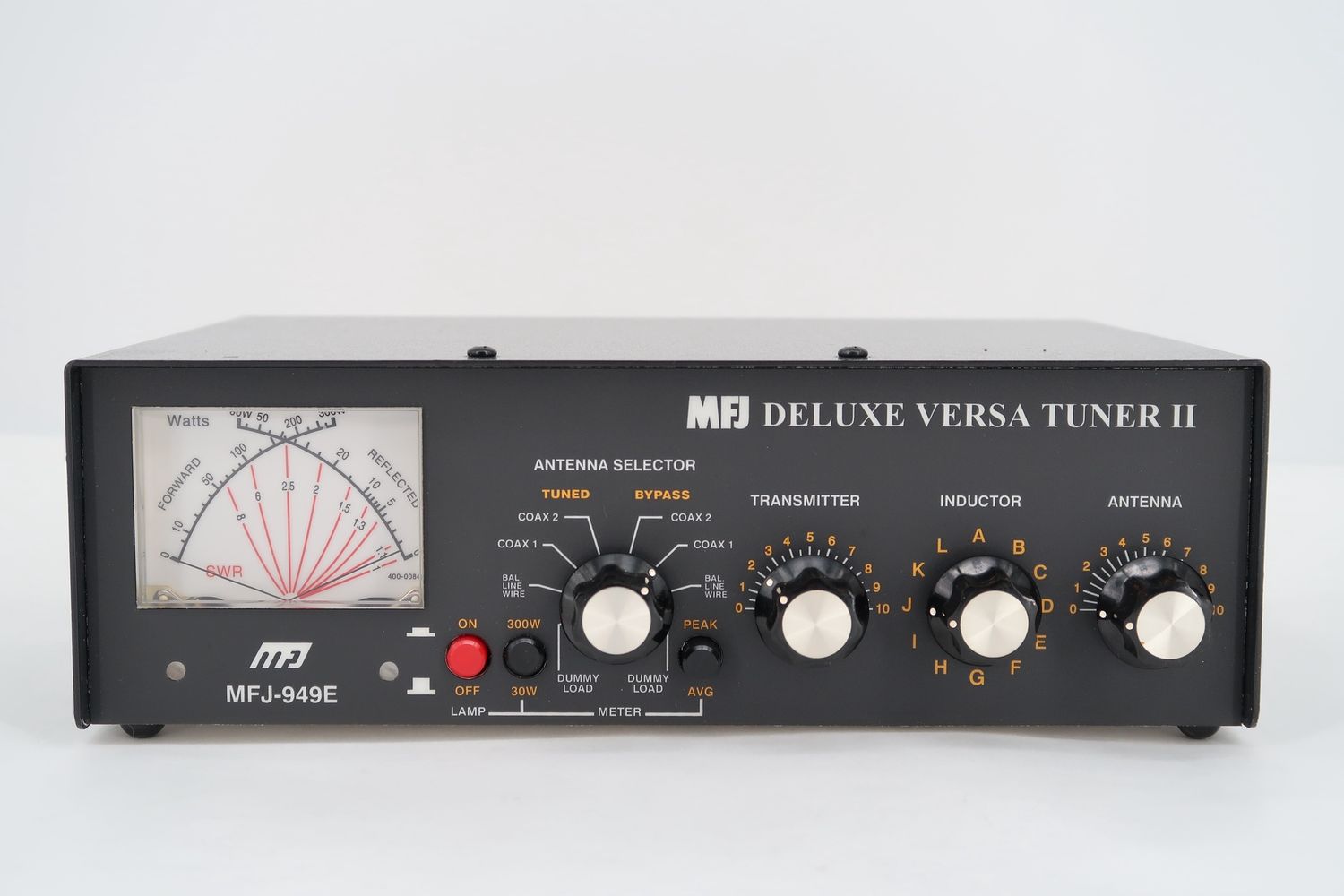 U19491 Used MFJ-949E Deluxe Versa Tuner II Antenna Tuner