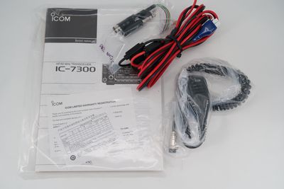 U19498 Used ICOM IC-7300 HF/50MHz Transceiver