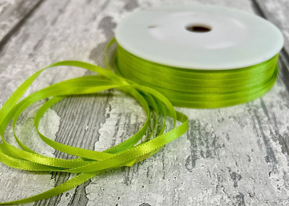 Green Double Sided Satin Ribbon 3mm wide Green Double Sided Satin Ribbon 3mm wide