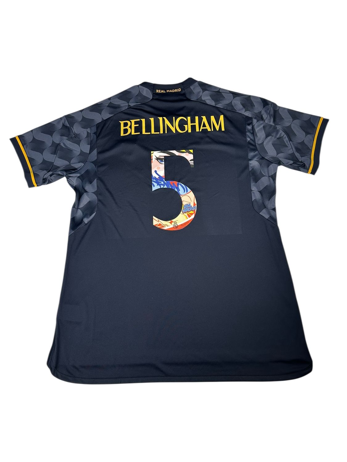 2023/24 Real Madrid Adidas Football Away Jersey #5 Bellingham Size XL
