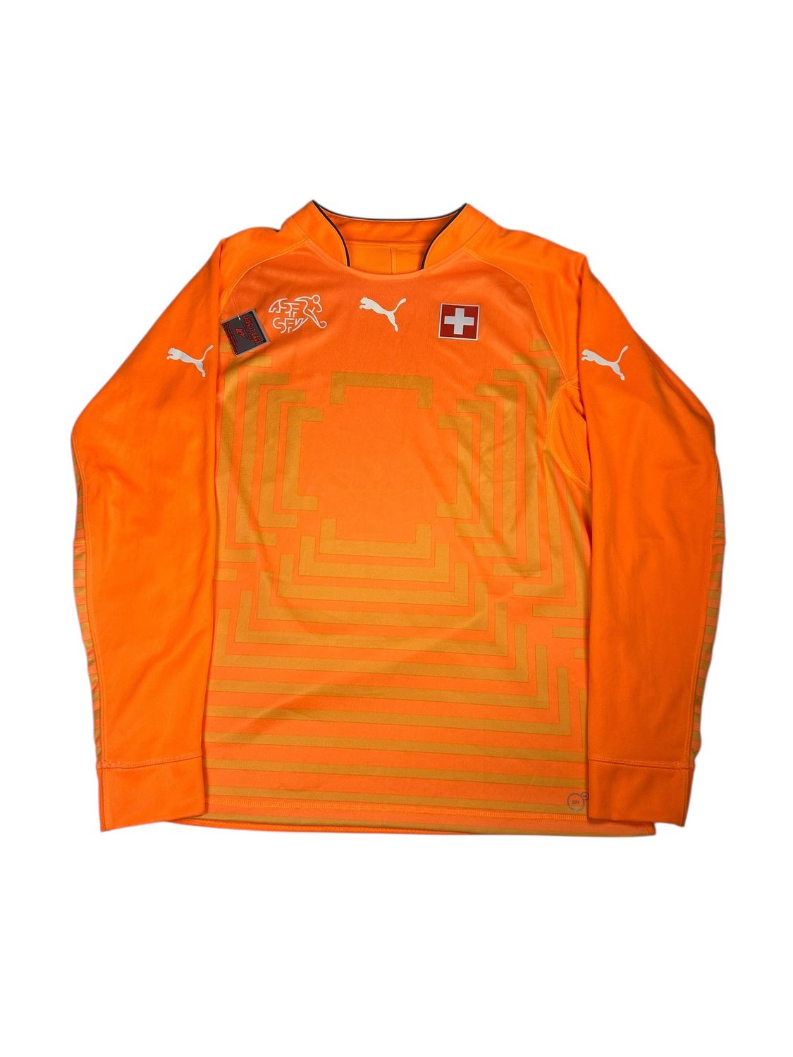 2014/15 Switzerland Puma Goalkeeper Long Sleeve Jersey Size Large