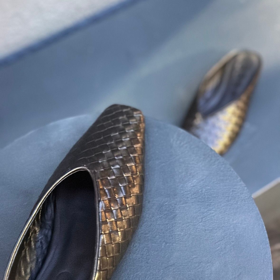 零碼_黑色小方頭牛皮編織穆勒鞋