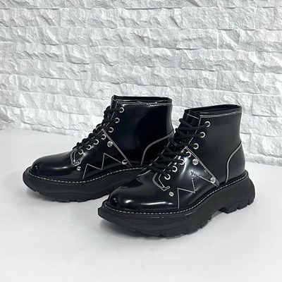 零碼_牛漆皮卯釘短靴