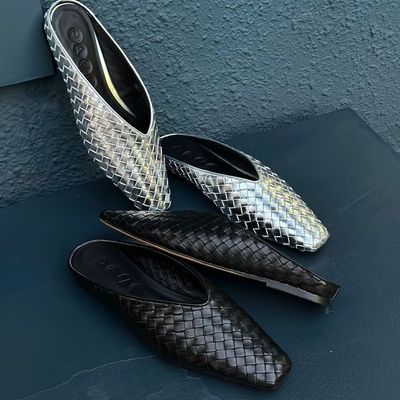 寵愛自己_黑色小方頭牛皮編織穆勒鞋