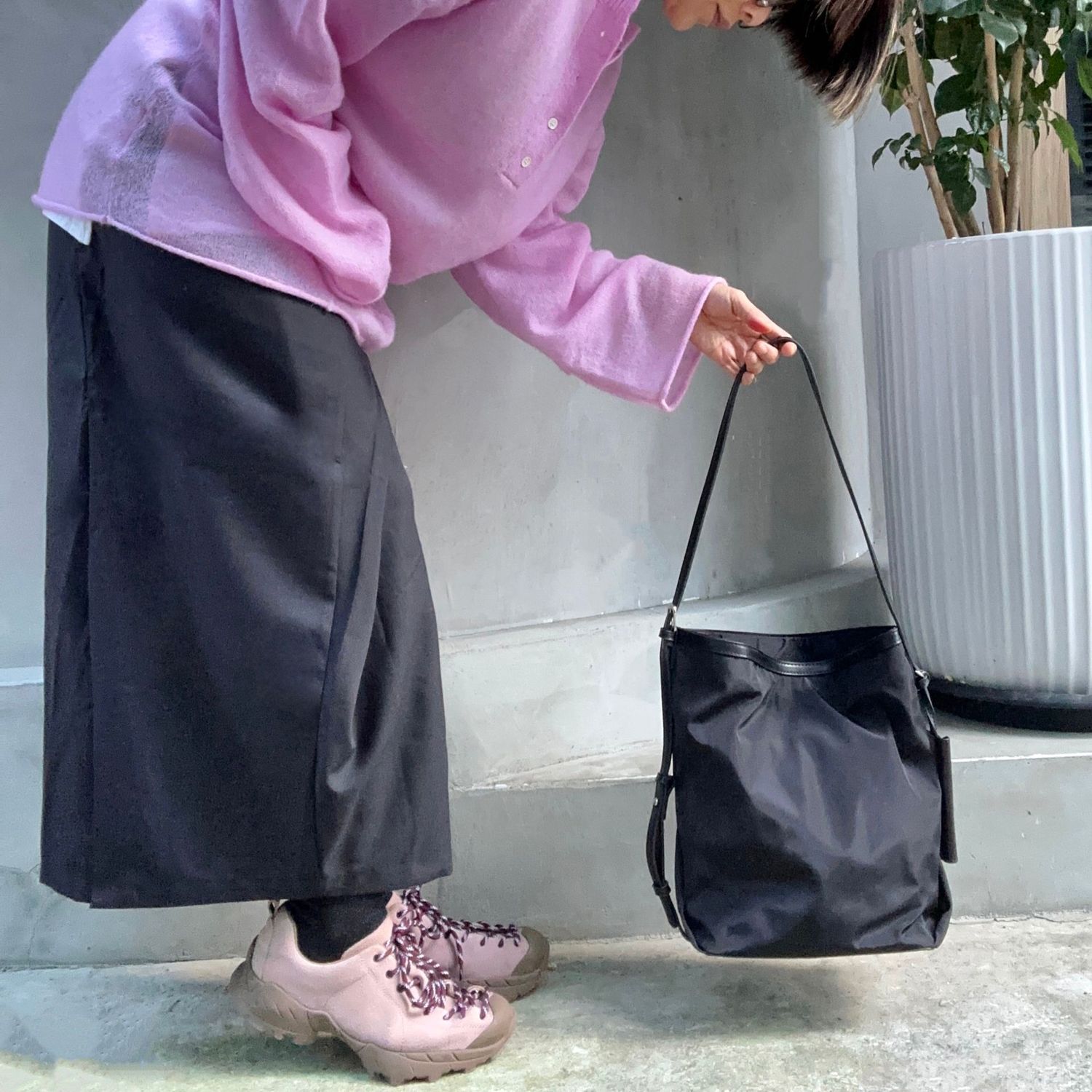 寵愛自己__豆沙色麂皮戶外鞋