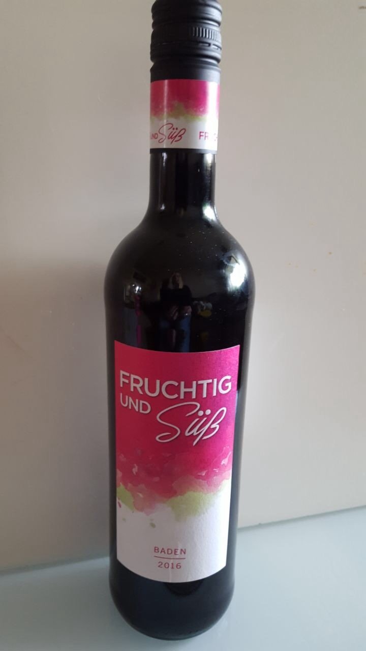 Fruchtig und Süß  Baden, Rotwein 2016