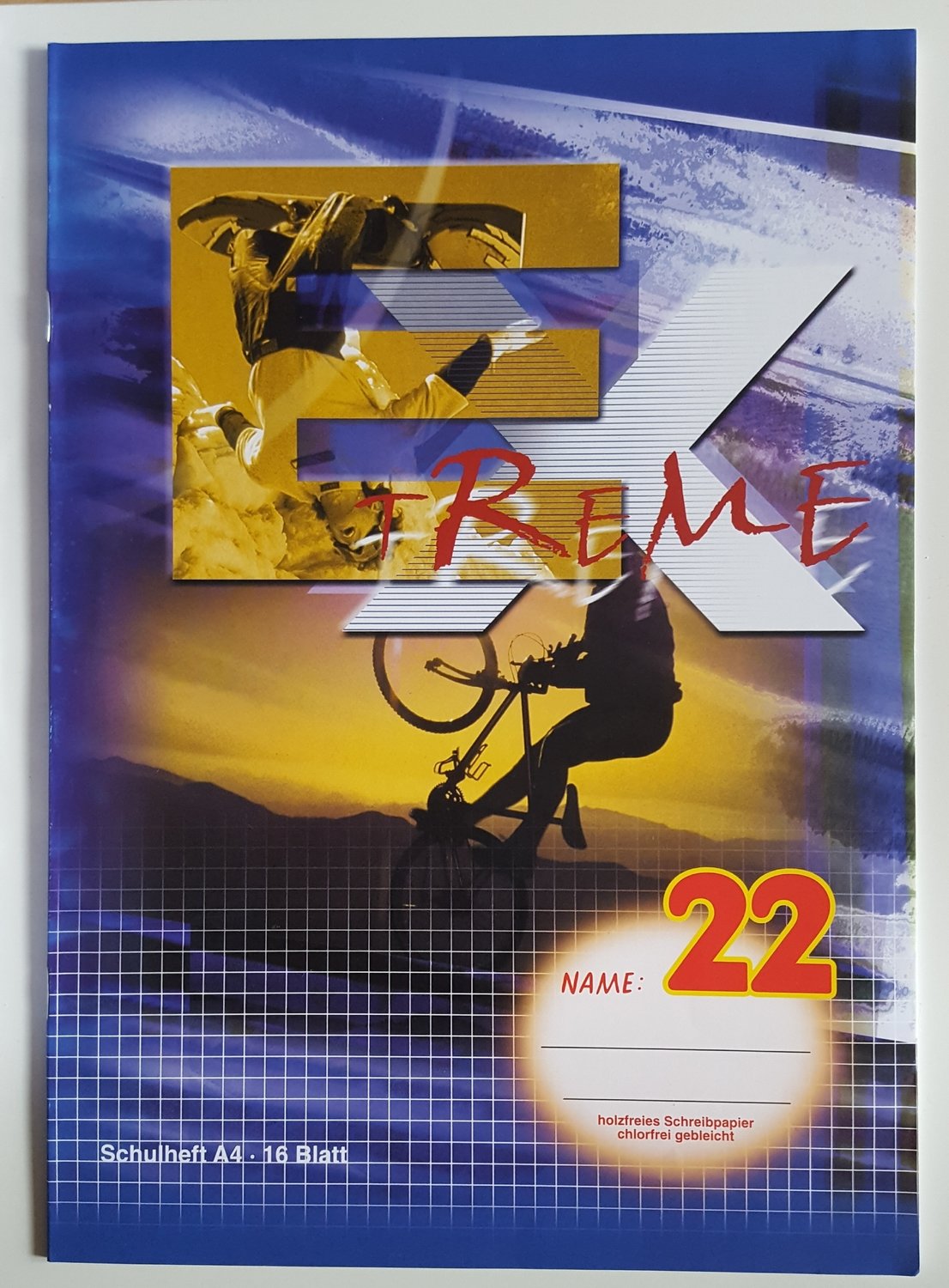 5 Stk. EXREME Schulheft A4 Randlos kariert  12 Blatt      Lineatur  22