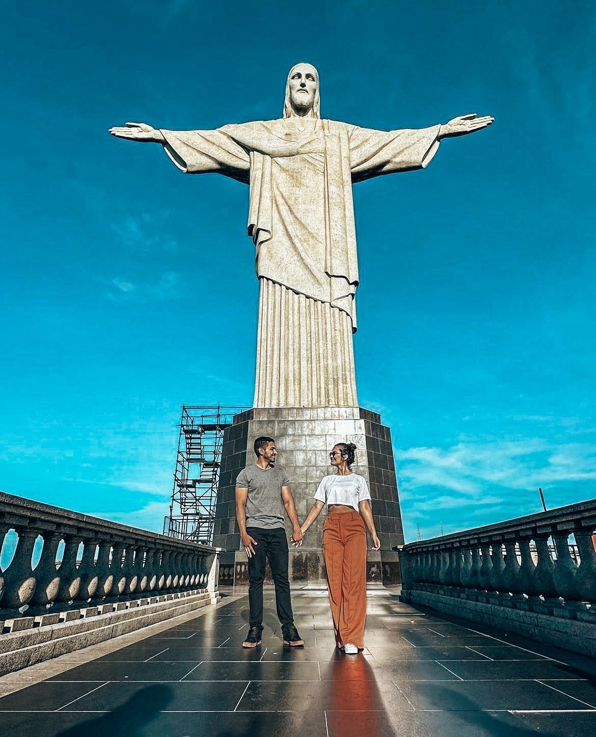 Cristo medio día