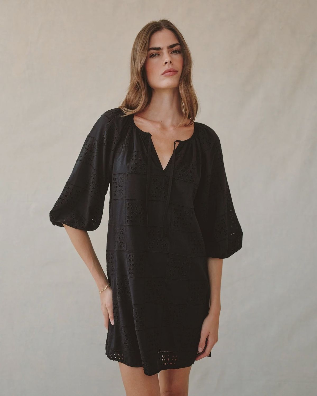 PULLOVER PUFF SLEEVE DRESS