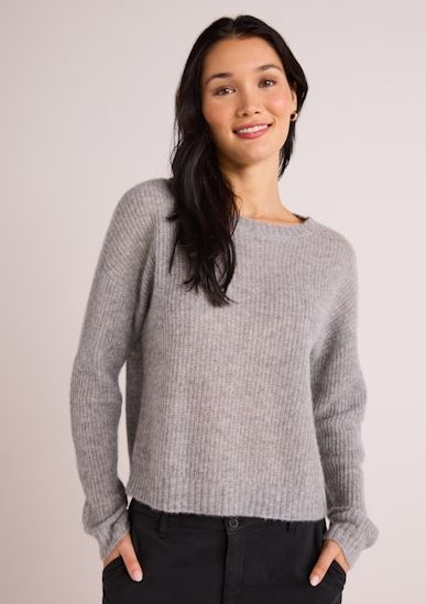 DROP SHOULDER SWEATER